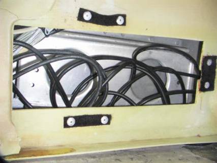 http://www.pkaviation.com.au/userimages/Messy_Coax.jpg